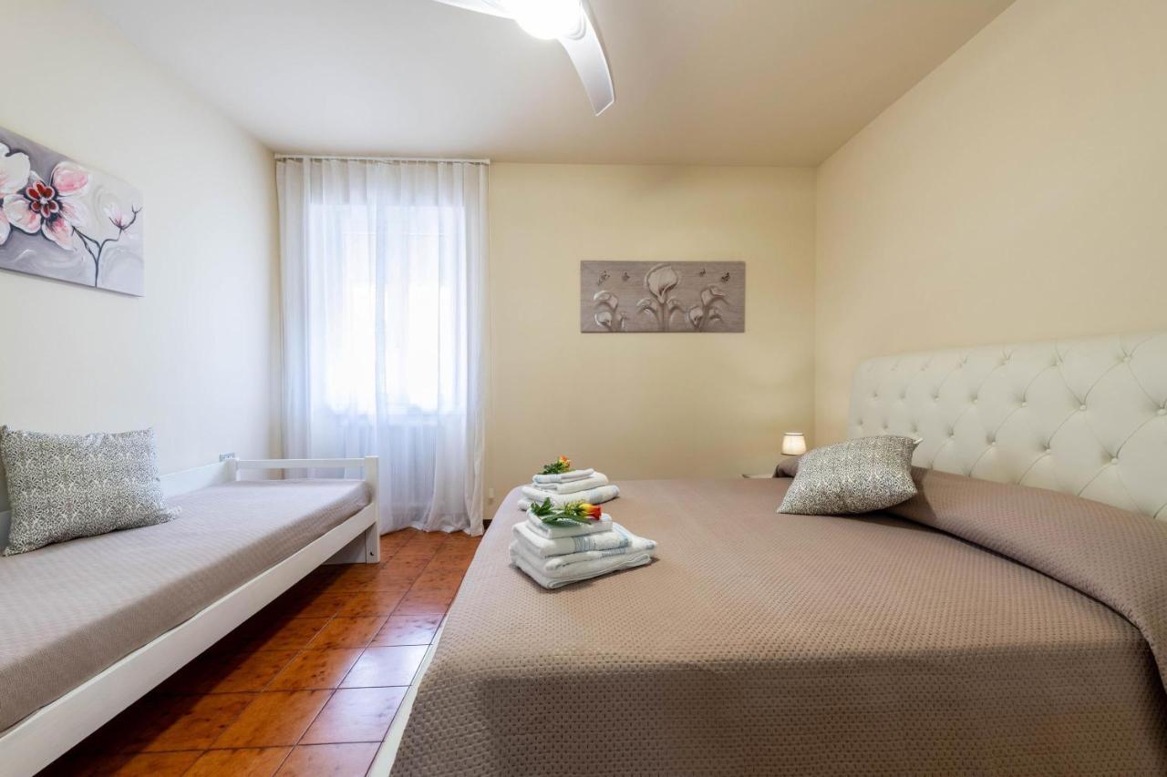 Casa Jessika Villa Gardone Riviera Exteriör bild